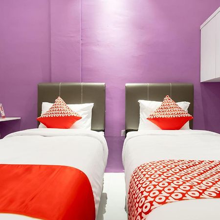 מדאן Super Oyo 839 Royal Guest House מראה חיצוני תמונה